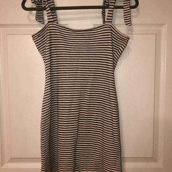BNWT Sadie & Sage VICI striped button down dress - Picture 7 of 7